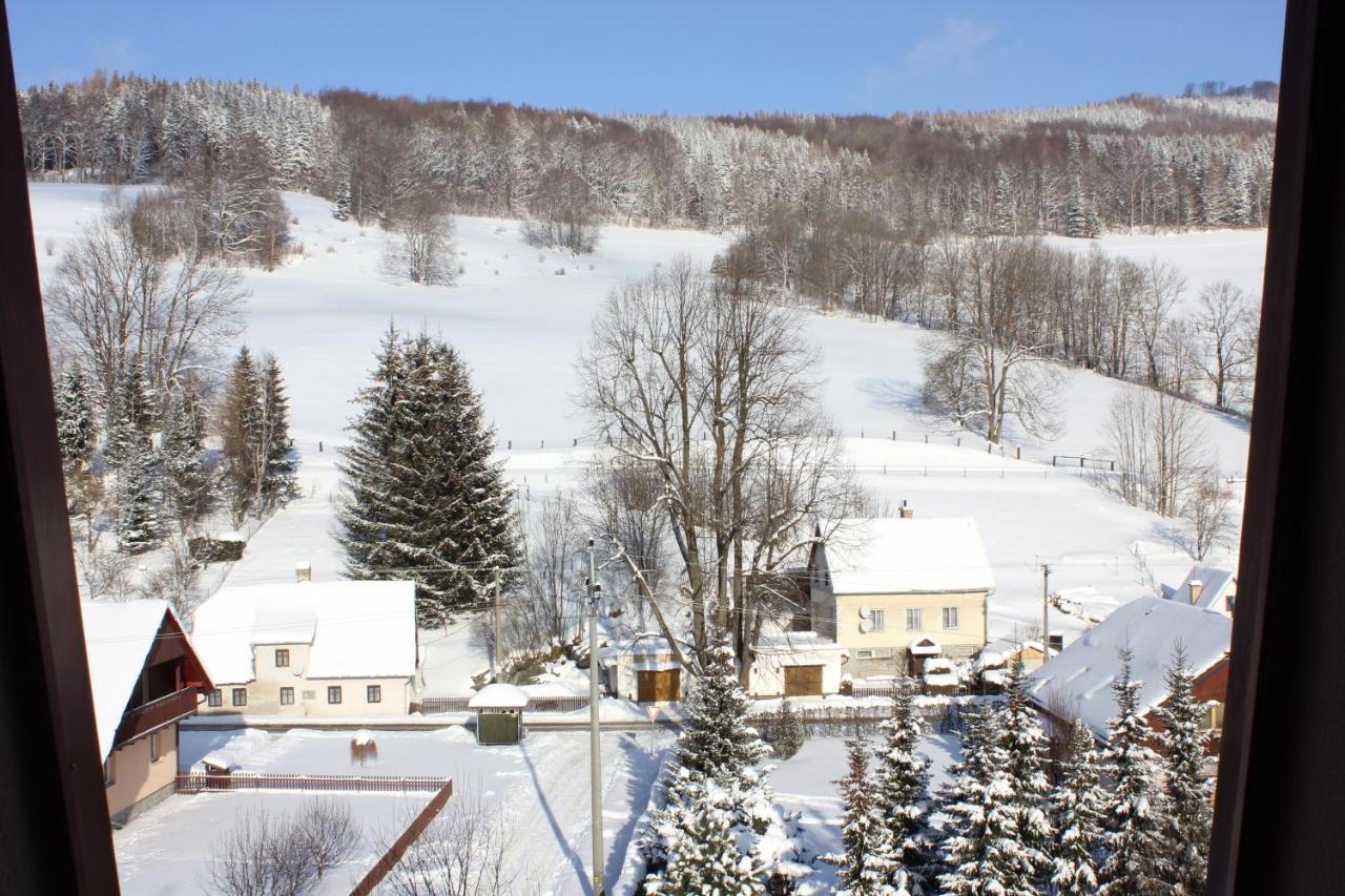 Apartmán Škrovanová Ober Lindewiese Exterior foto